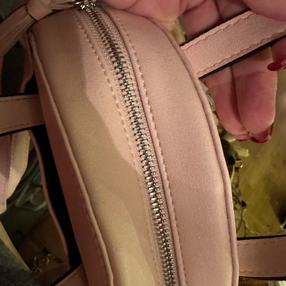 Round Pink Shoulder Bag/Crossbody - Picture 3 of 6